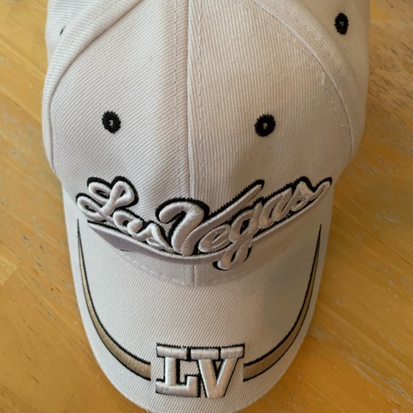 Las Vegas Velcro back hat - Picture 2 of 3